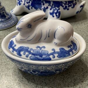 Vintage Bombay Blue and White Ceramic bunny trinket box